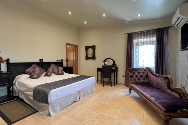 Mas Renart (Hotel Mas Renart Agroturismo.)