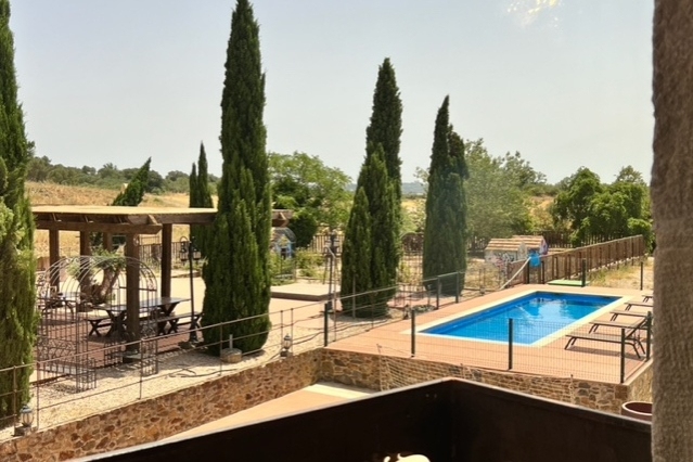 Mas Renart (Hotel Mas Renart Agroturismo.)