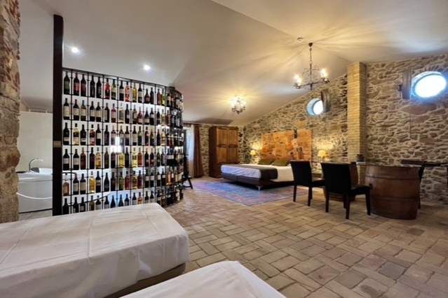 Mas Renart (Hotel Mas Renart Agroturismo.)