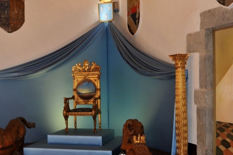 Castell Gala Dalí Visita Guiada (Castell Gala Dali)