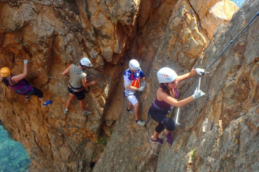 Guies Arania - Guies de muntanya i barrancs (Guies Arania Guies De Muntanya I Barrancs)