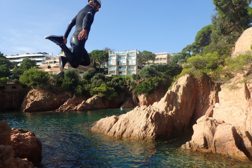 Guies Arania - Guies de muntanya i barrancs (Guies Arania Guies De Muntanya I Barrancs)