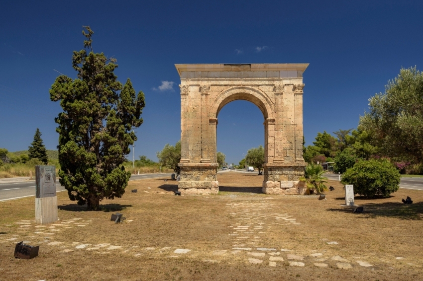Descobreix Tarraco, Lempremta de Roma (Arc De Bera Roda De Bera Foto Sergi Boixader)
