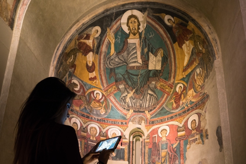 Museu dArt Nacional de Catalunya (2MNAC)