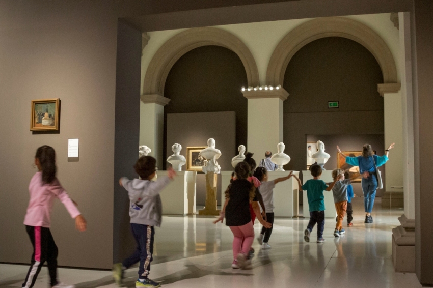 Museu dArt Nacional de Catalunya (9MNAC)