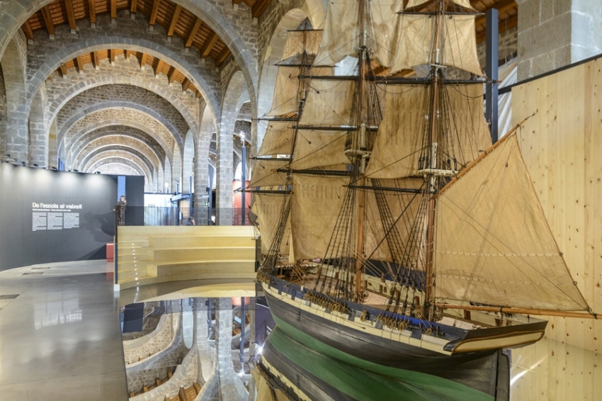 Museu Marítim de Barcelona (Museu Maritim De Barcelona)