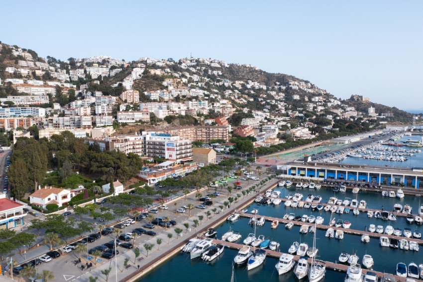 Hotel Univers (Hotel Univers)