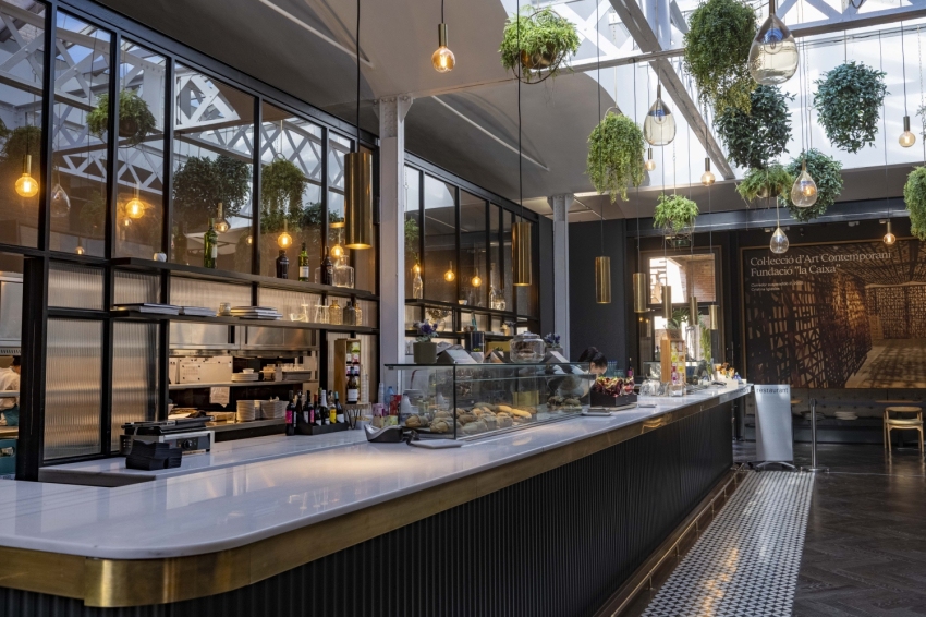 CaixaForum, Fundació La Caixa (Caixaforum Fundacio La Caixa)