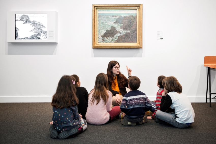 CaixaForum, Fundació La Caixa (Caixaforum Fundacio La Caixa)