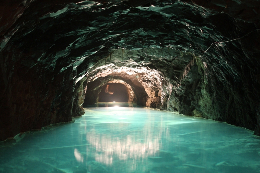 Mina de petroli dels Francesos de Riutort (Mina De Petroli Dels Francesos De Riutort)