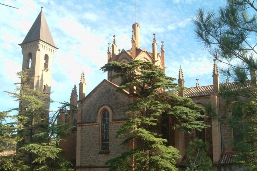 Alberg Cal Pons, Fundesplai (Alberg Cal Pons Fundesplai)