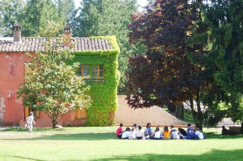 Casa de colònies Els Porxos, Fundesplai (Casa De Colonies Els Porxos Fundesplai)