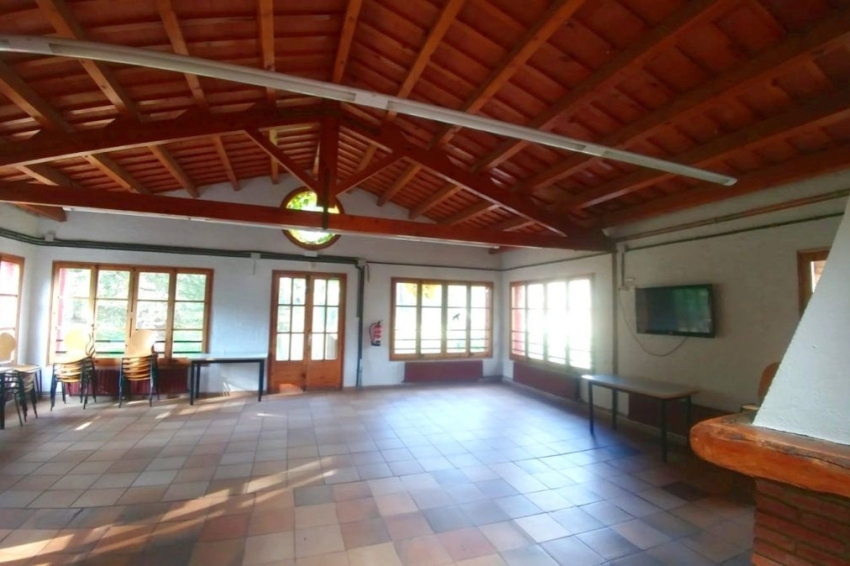 Casa de colònies Els Porxos, Fundesplai (Casa De Colonies Els Porxos Fundesplai)