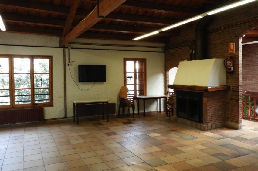 Casa de colònies Els Porxos, Fundesplai (Casa De Colonies Els Porxos Fundesplai)