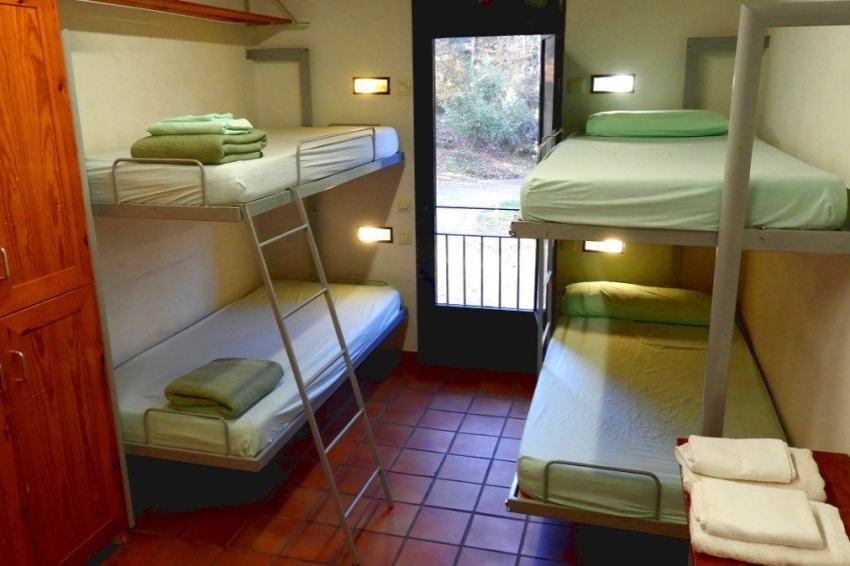 Casa de colònies La Cinglera, Fundesplai (Casa De Colonies La Cinglera Fundesplaifundesplai)