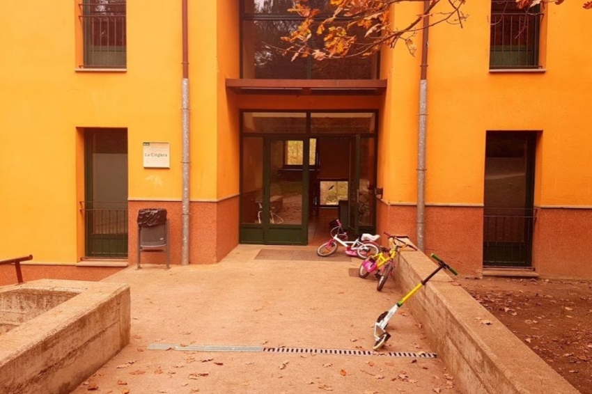 Casa de colònies La Cinglera, Fundesplai (Casa De Colonies La Cinglera Fundesplaifundesplai)