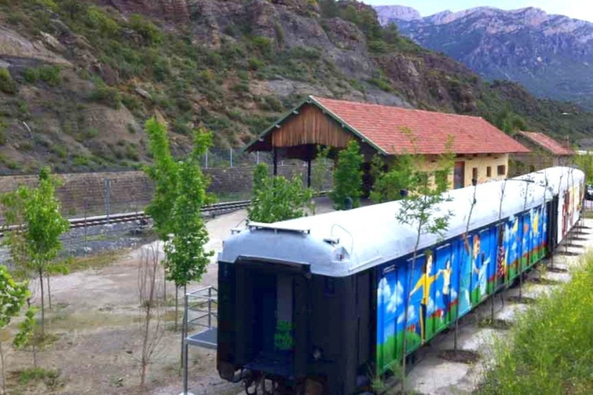 Casa de colònies Vagons d’Àger, Fundesplai (Casa De Colonies Vagons Dager Fundesplai)