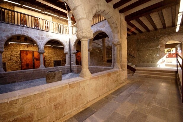 Terra de Comtes i Abats a Sant Joan de les Abadesses (Terra De Comtes I Abats A Sant Joan De Les Abadesses)