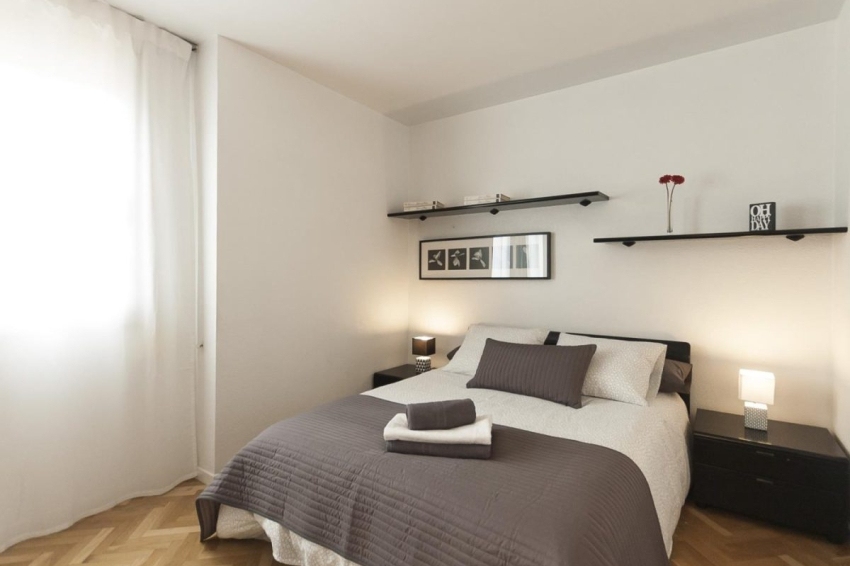 Lets Holidays Barcelona (Let S Holidays Barcelona)