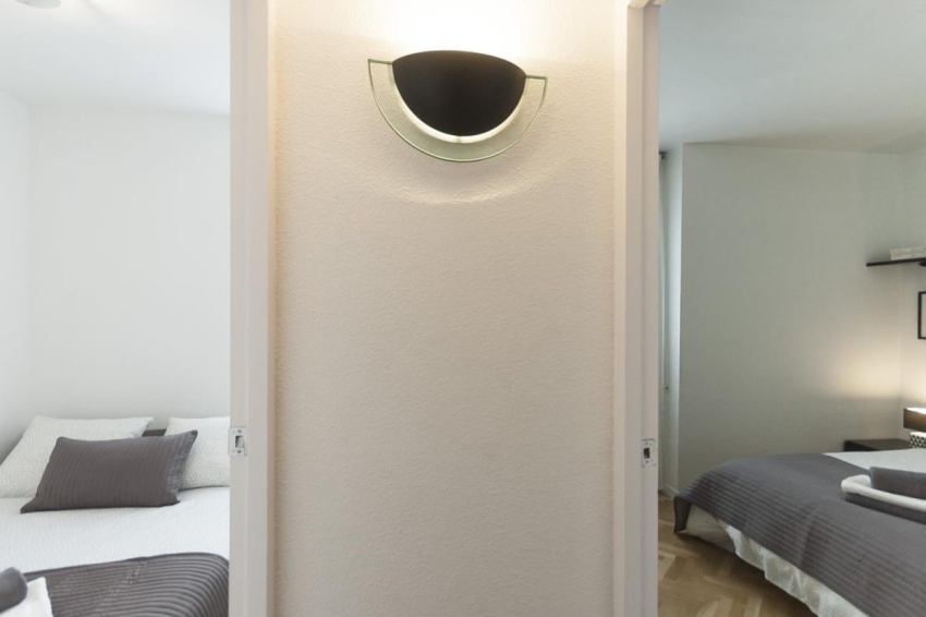 Lets Holidays Barcelona (Let S Holidays Barcelona)