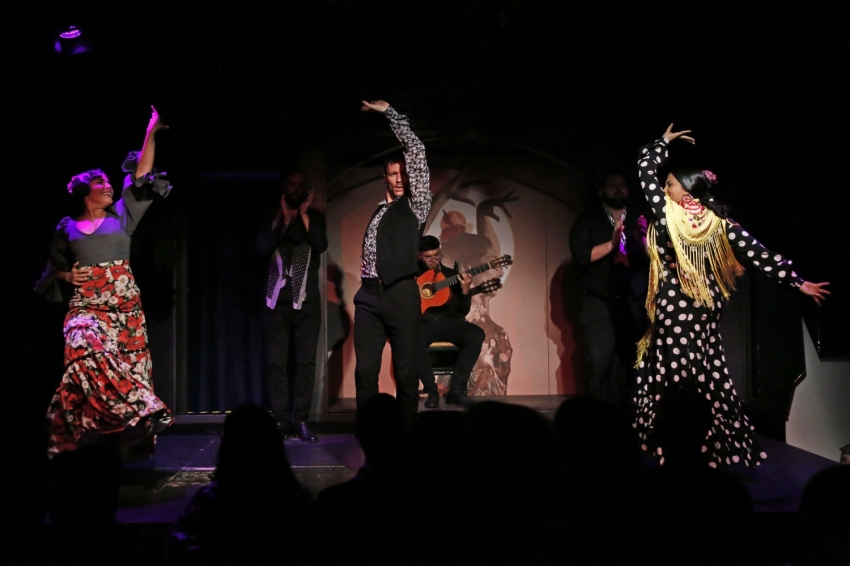 Tablao Flamenco Cordobés i El Duende (Tablao Flamenco Cordobes Y El Duende)