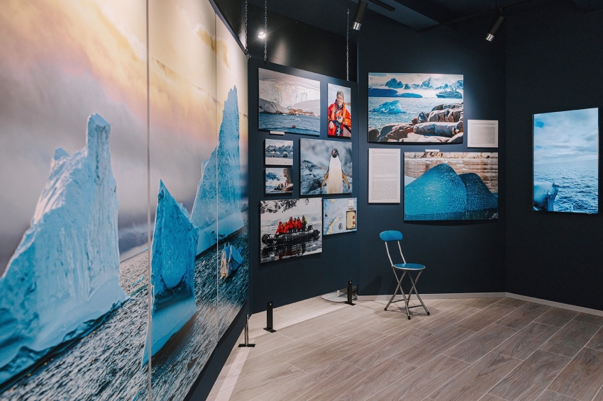 CG Gallery Lloret (Cg Gallery Lloret)