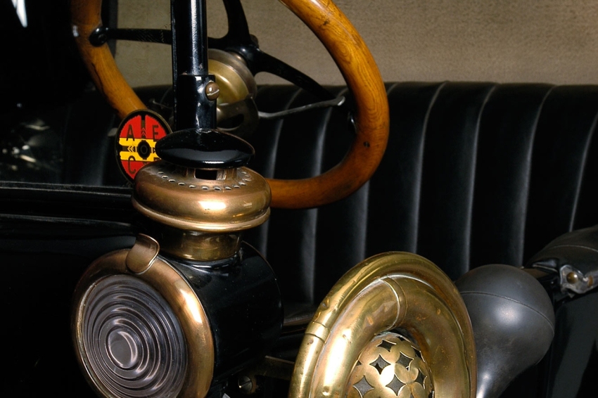 Museu Nacional de lAutomòbil (Museu De L Automobil)