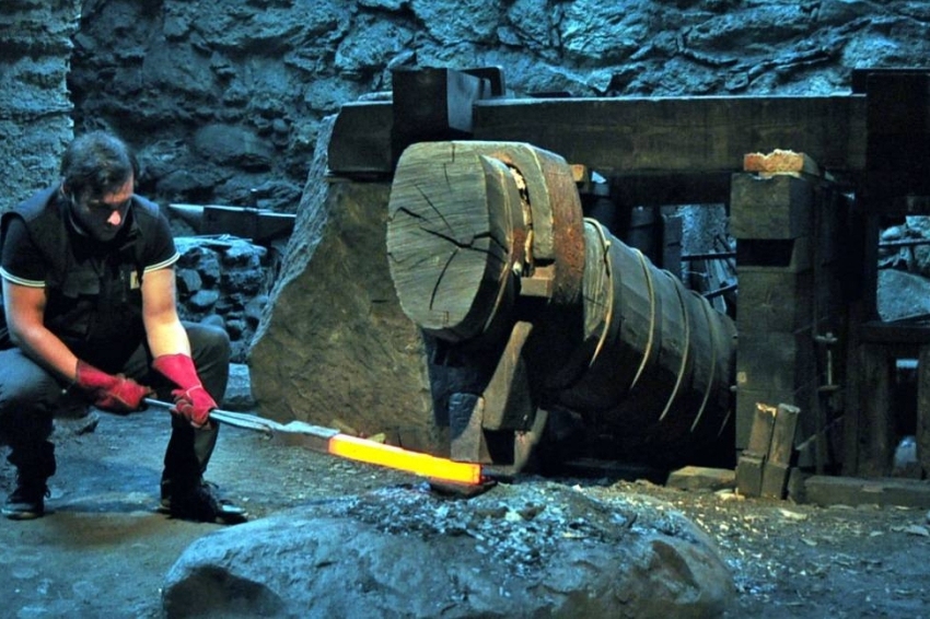 La Farga Rossell - Centre dInterpretació del ferro (Fargaire1 Diana Copia)