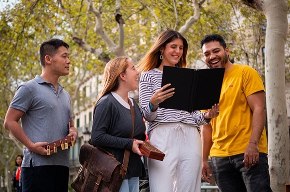 Street Escape Gaudí i el Tresor Amagat de Casa Batlló (Street Escape Gaudi I El Tresor Amagat)