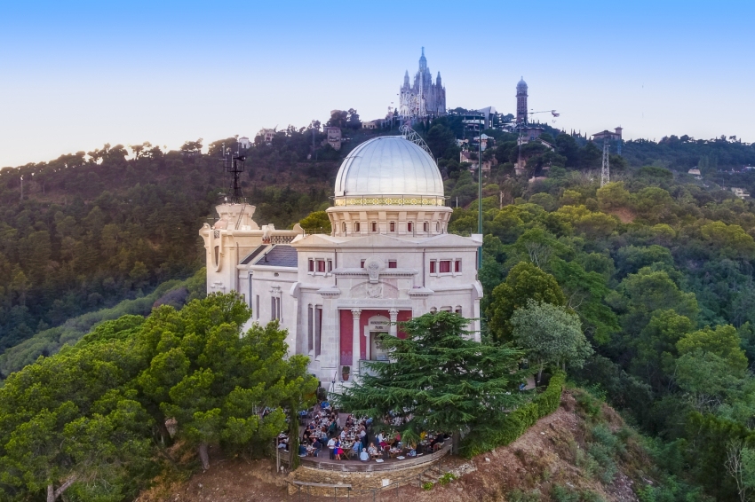 Sternalia Productions (Sternalia Sopar Estrelles Observatori Fabra)