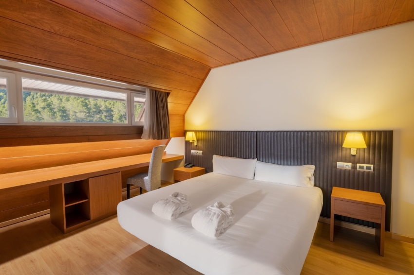 Iberik Rocallaura Balneari (Iberik Rocallaura Balneari Min)