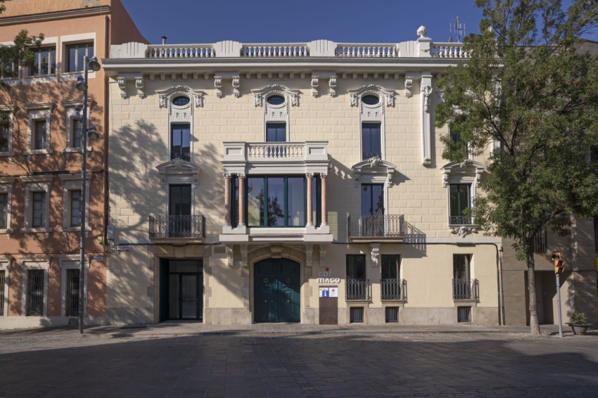 Cal Maco, Alberg i Centre de Visitants dIgualada (Cal Maco Igualada)