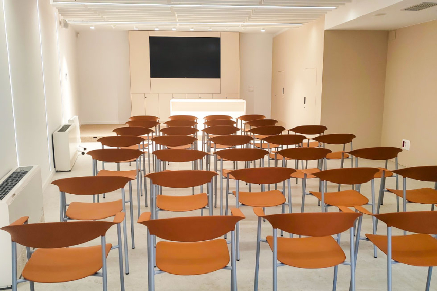 Cal Maco, Alberg i Centre de Visitants dIgualada (Sala Anoia Igualada)