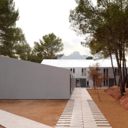 Alberg Viladoms de Baix, Fundesplai