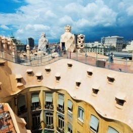 Un tomb pel modernisme català