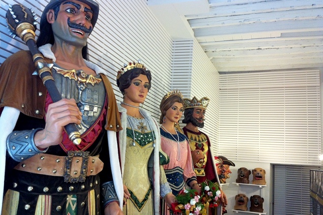 Descobreix el nucli històric monumental de Solsona (Solsona Quarto Gegants Gegants)