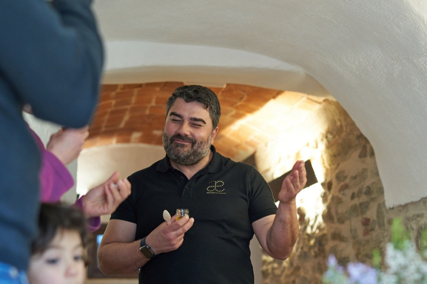 Apicultores por un día, Abellaires Empordaneses (_ism1492)