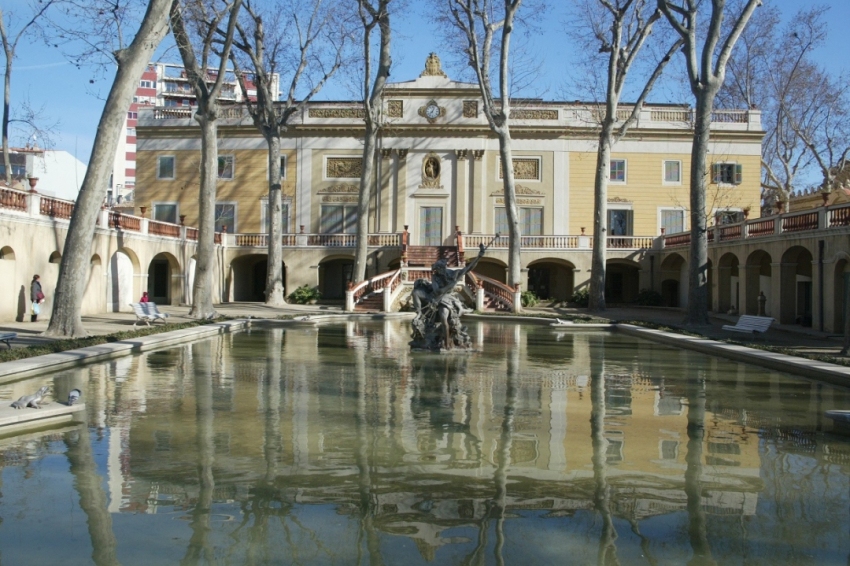 Cultural routes in Baix Llobregat (Palau Falguera Qu 220105 05)