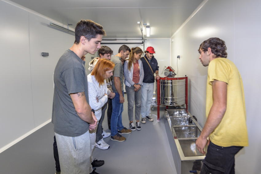 ¡Sé apicultor por un día! - Mel La Caseta (_dsc2515_jpg_alta)