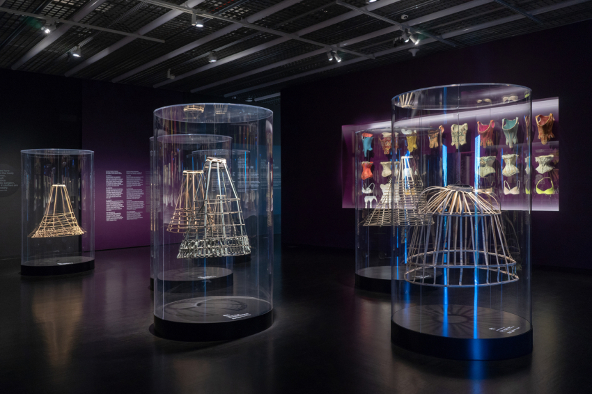 Expositions au Musée du Design de Barcelone (DHub) (El Cos Vestit_mdb_dhub_foto Dizydiaz 1)