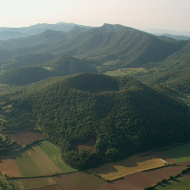 Route through the volcanoes - GARROTXA amb Bike