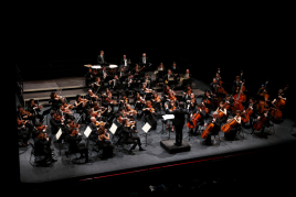 Franz Schubert Filharmonia amb Apartaments TGNA Reial 1