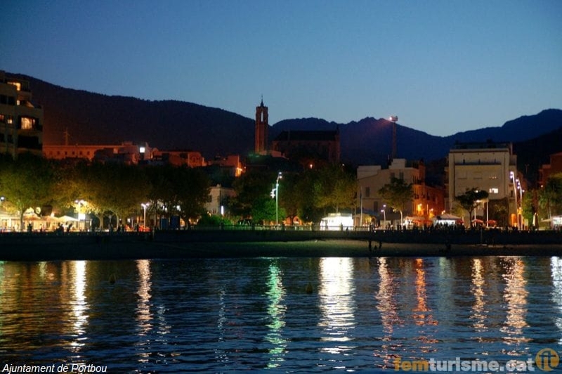 Portbou (Vista De Nit)