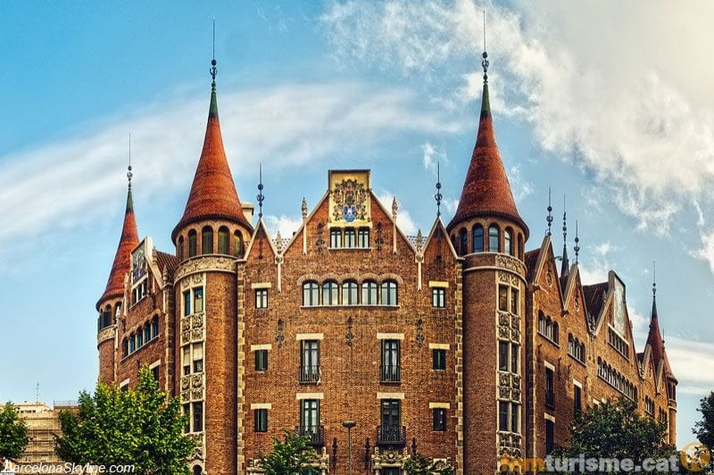 Barcelona (3 Casa De Les Punxes Terrades Josep Puig Cadafalch)