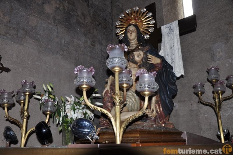 Besalú (Esalu Monestir Sant Pere Julia)