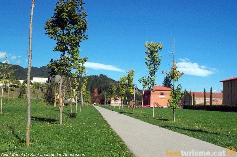 Sant Joan de les Abadesses (0ruta Del Ferro)