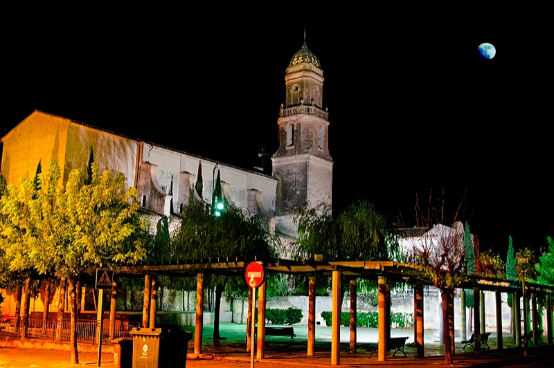 Torrelles de Foix ( Placa Nova De Nit)