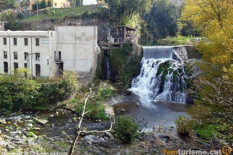 Sant Joan les Fonts (0moli Fondo)