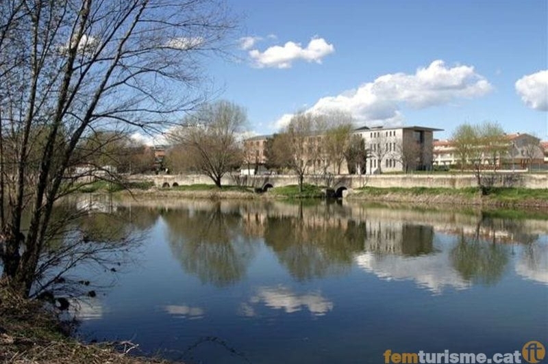 Manlleu (0museu Del Ter Des De La Devesa)