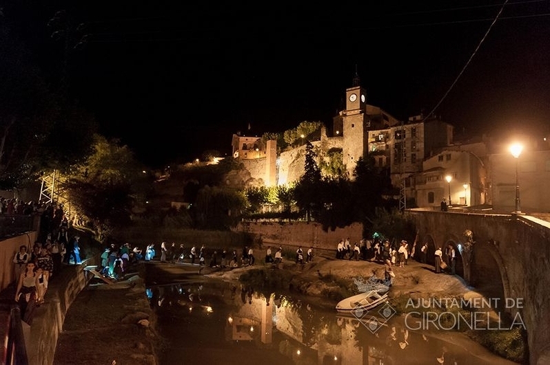 Gironella (Vistes De Nit)